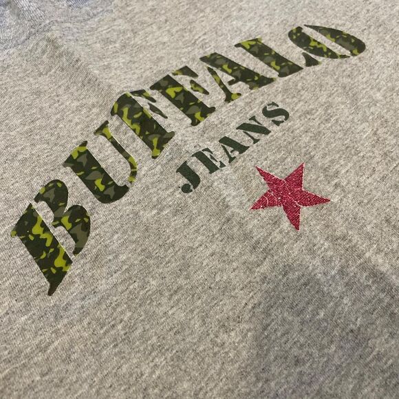 buffalo jeans camo logo graphic tee with pink glittery star size extra large - Picture 3 of 8